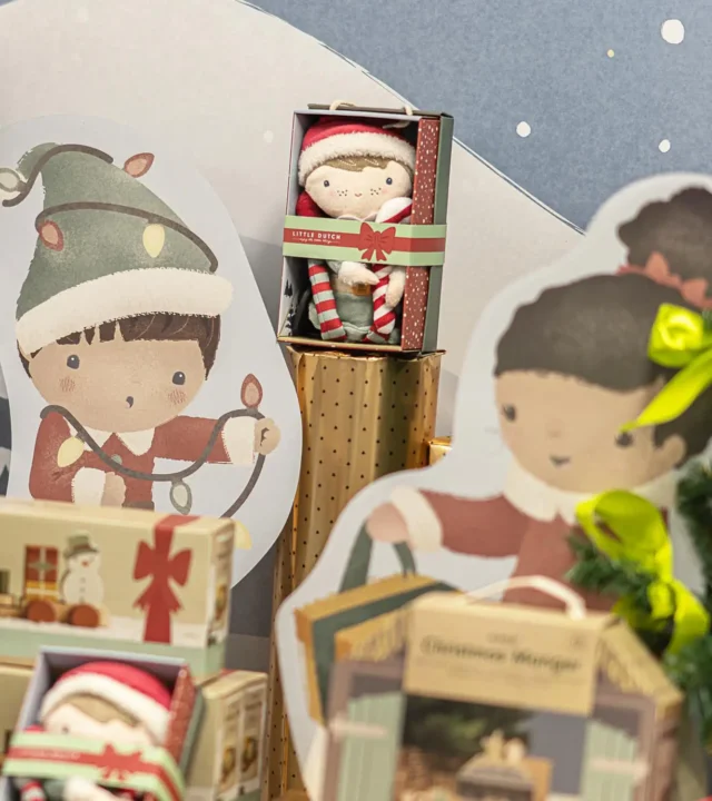2 – Our Projects – Teaser – Cardboard – Little Dutch kopiëren