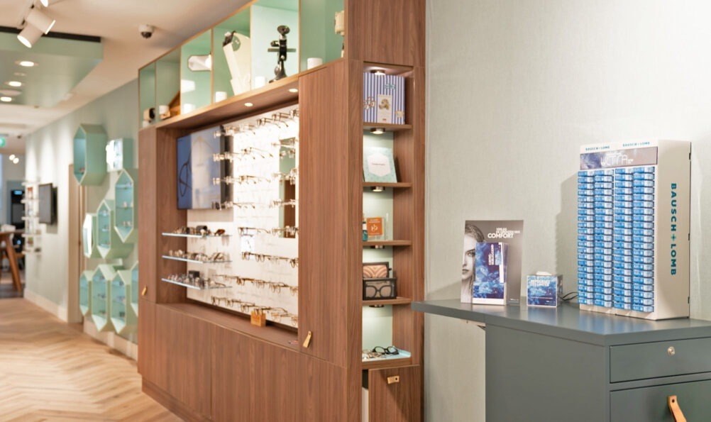 Sustainable Bausch + Lomb lens box